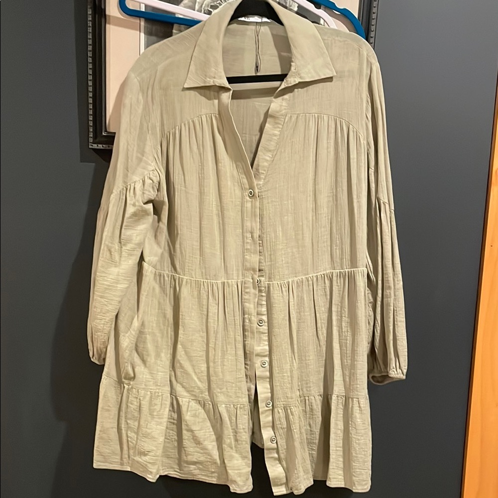 Zara Tan Button Down Top with Notched Collar and 3/4 Sleeves